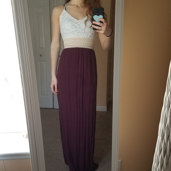 Maxi formal dress - Picture 2 of 4
